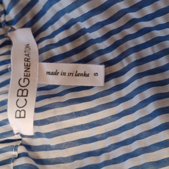 BCBGeneration Blouse - Picture 7 of 8